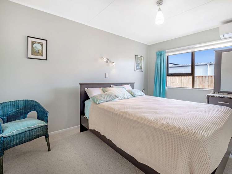 40 Dorset Road Carterton_14