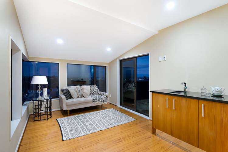 4 Gordon Stanley Drive Massey_15