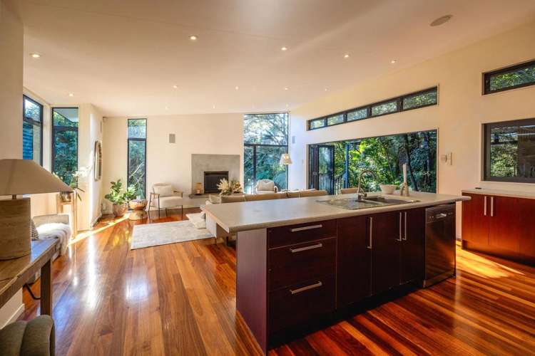33 Crescent Road East Ostend_14