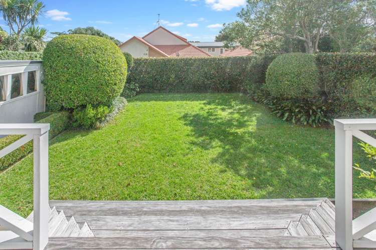 8 Ngapawa Street Sandringham_16
