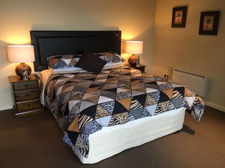 51 Edinburgh Drive Queenstown_5