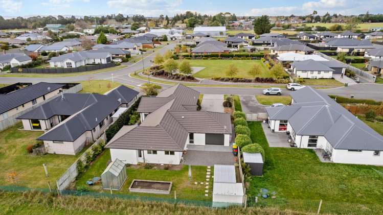 4 William Hyde Place Darfield_28