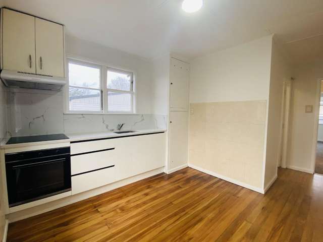 51 O'Donnell Ave 10044_2