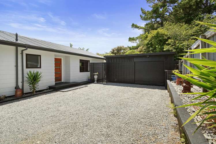 79 Lord Street Stokes Valley_16