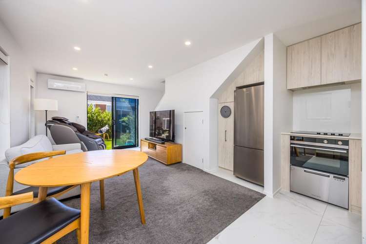 4/10 Willcott Street Mount Albert_7