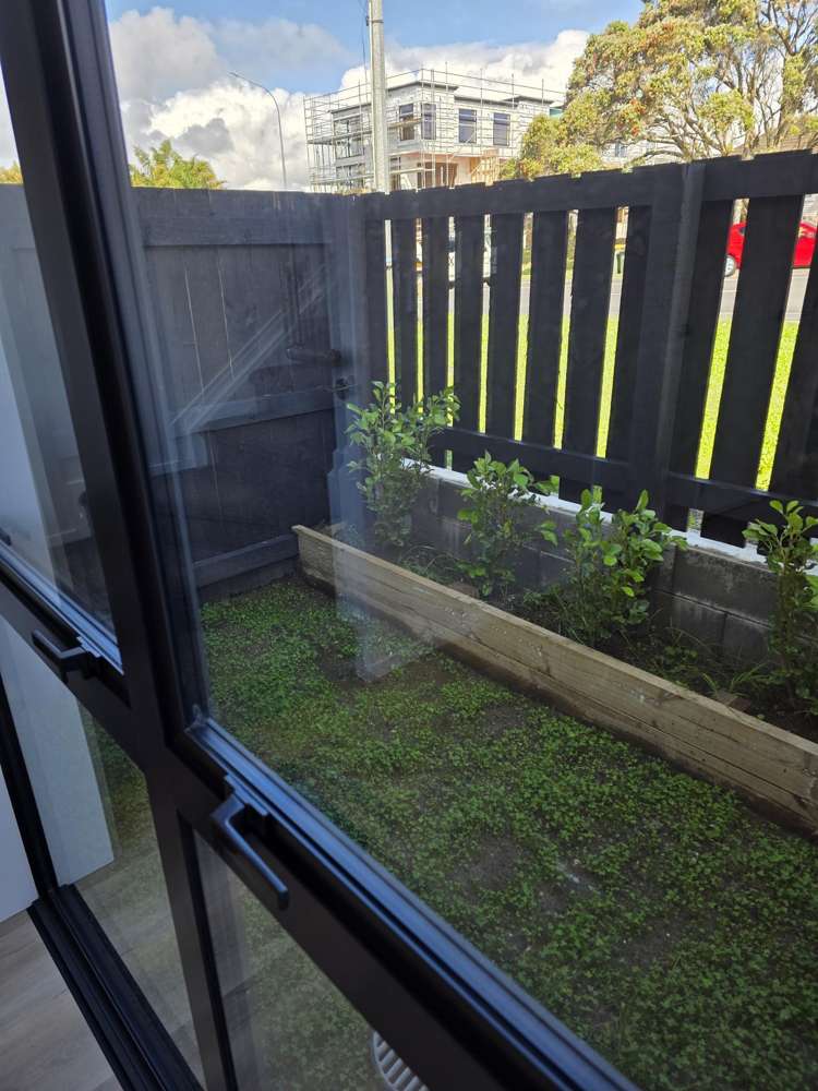 402 Ellerslie Panmure Highway Mt Wellington_17