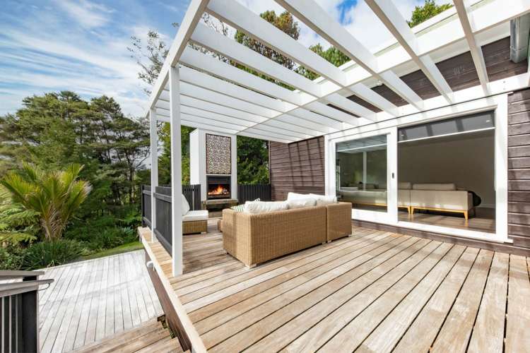87 Daffodil Street Titirangi_1