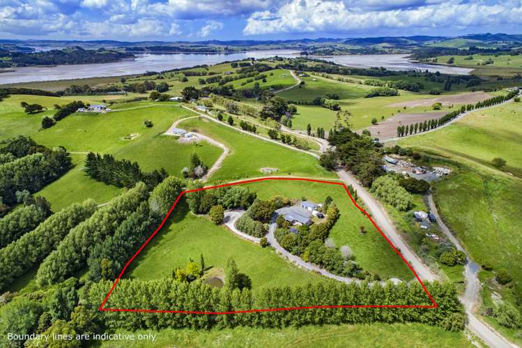27 Petley Road Paparoa_16