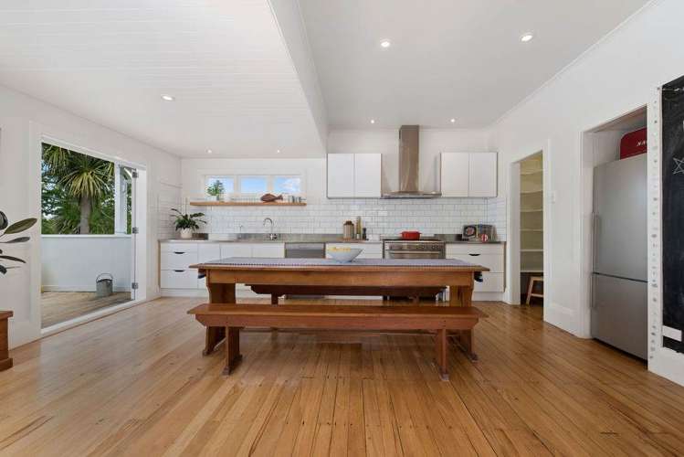 5 Niccol Avenue Narrow Neck_11