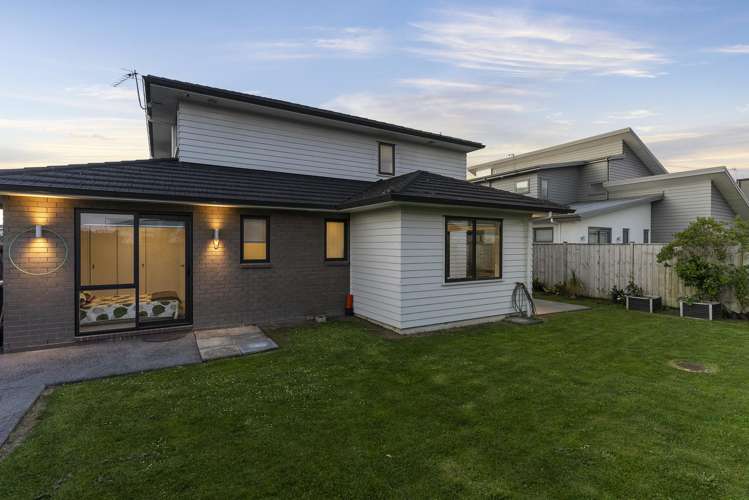 8 Nganui Avenue Conifer Grove_22