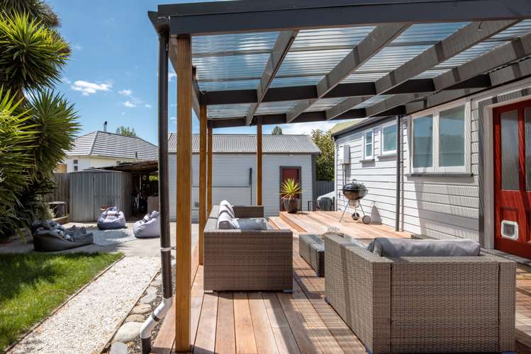 1 Dillons Point Road Islington_26