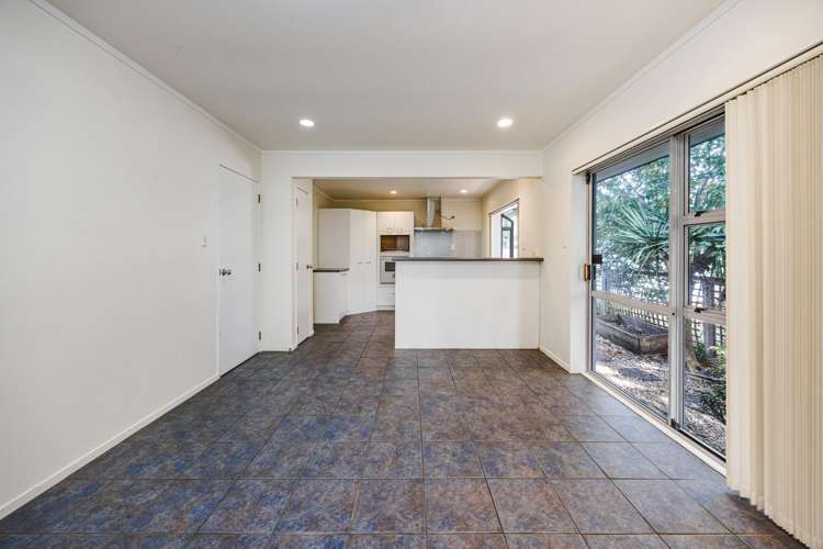 1/27 Leicester Parade Somerville_7