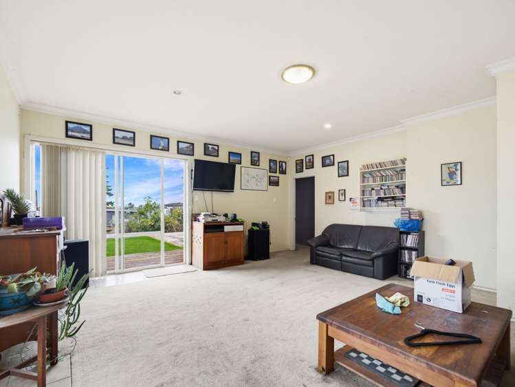 21 Peverill Crescent Papatoetoe_16