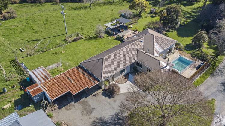 70 Colletts Road Mangaroa_36