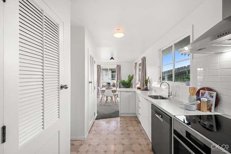 3 Eastview Grove Normandale_7