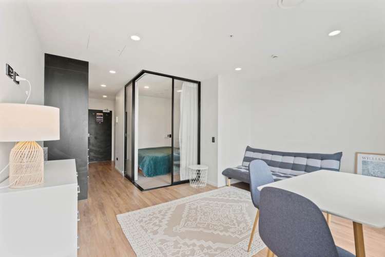 906&1004/106 Vincent Street_1