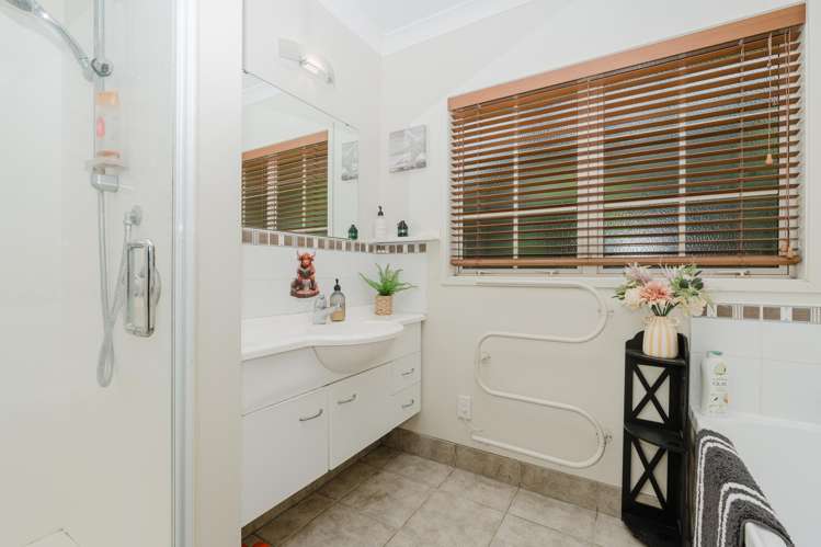 13 Oak View Place Newstead_13