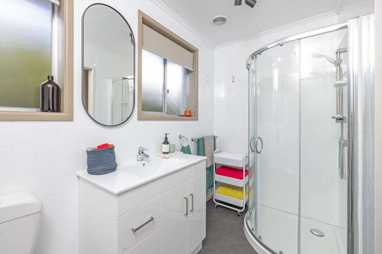 13 Farrier Grove Featherston_13