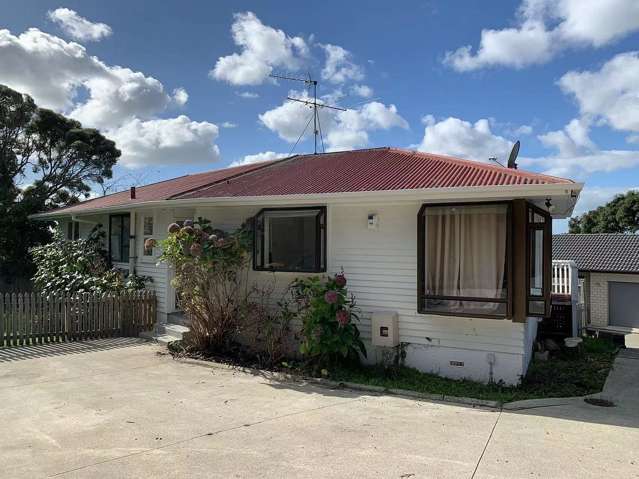 Three Bedroom Townhouse For Rent in New Lynn