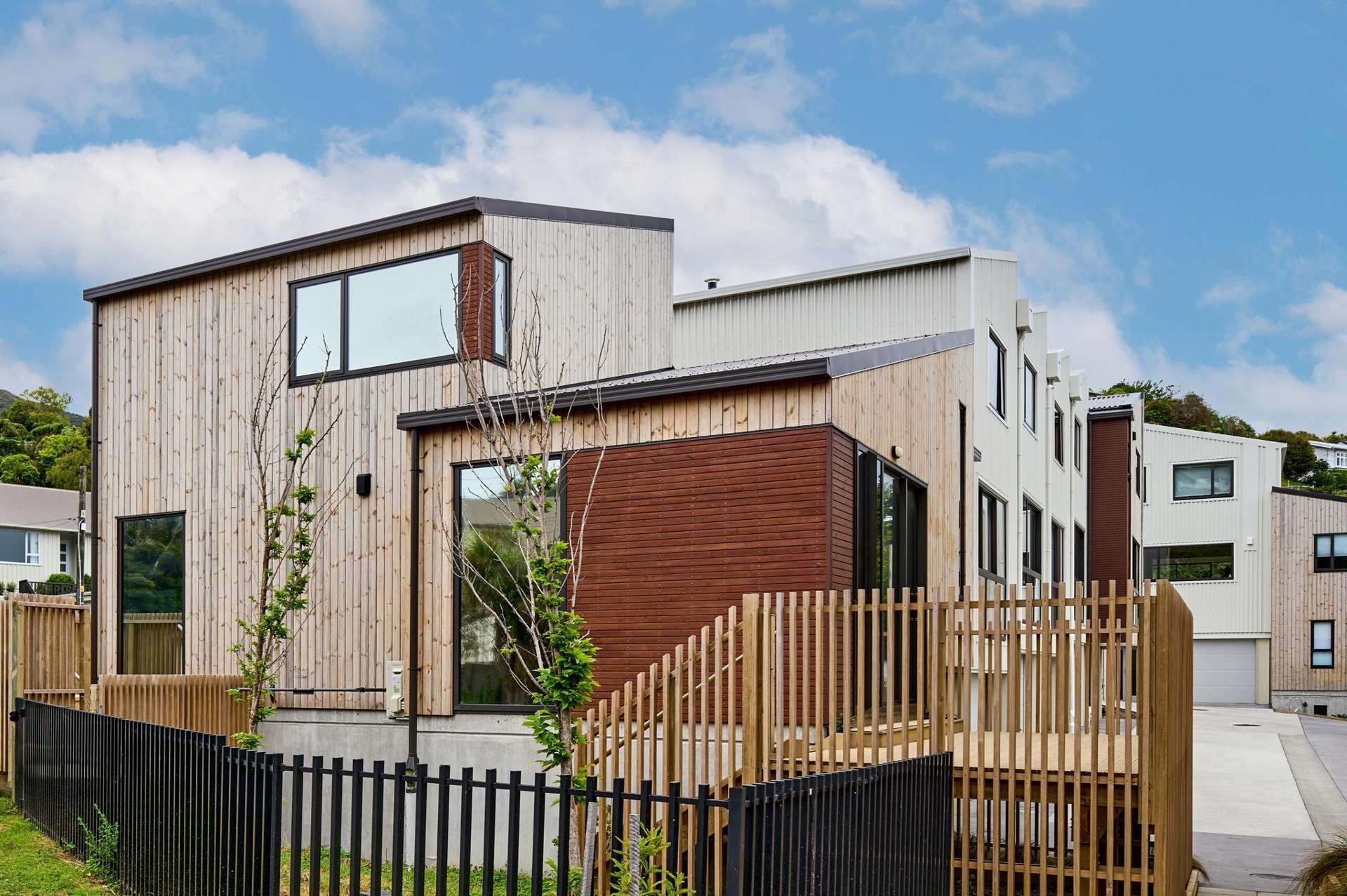 3 and 10 / 6 Makara Road Karori_0