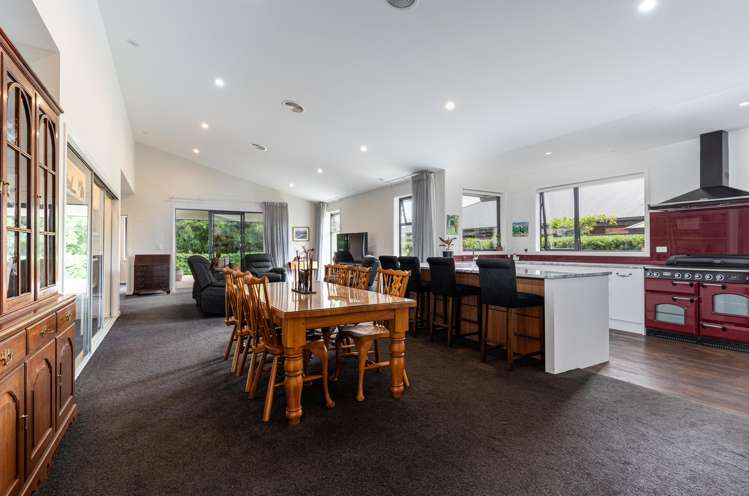 8 Lancewood Avenue Feilding_3