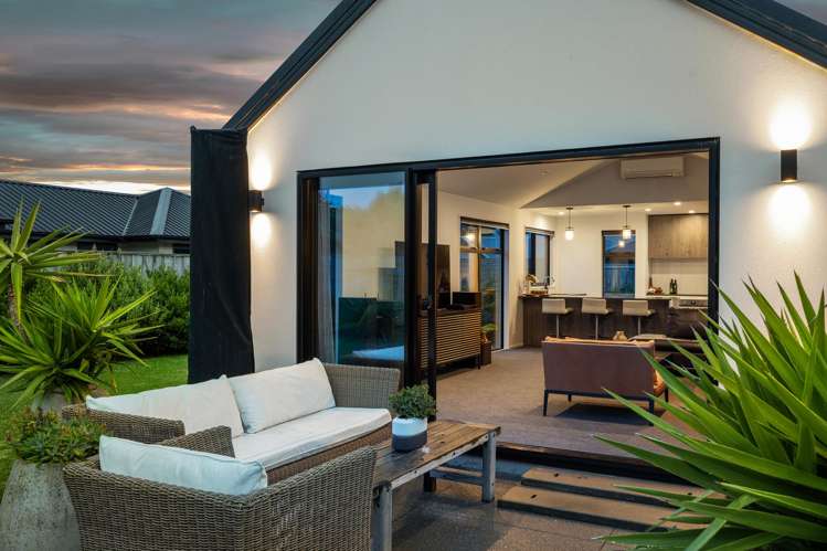 7 Kiddy Place Rolleston_2