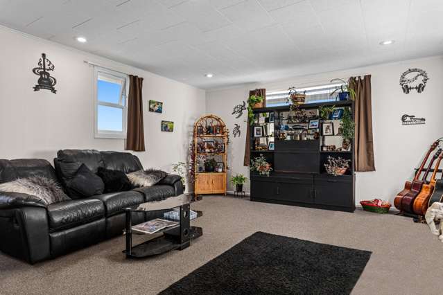 53 River Road Kawerau_3