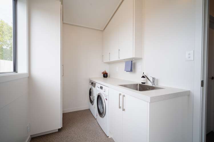 367a Stuart Street Roslyn_20