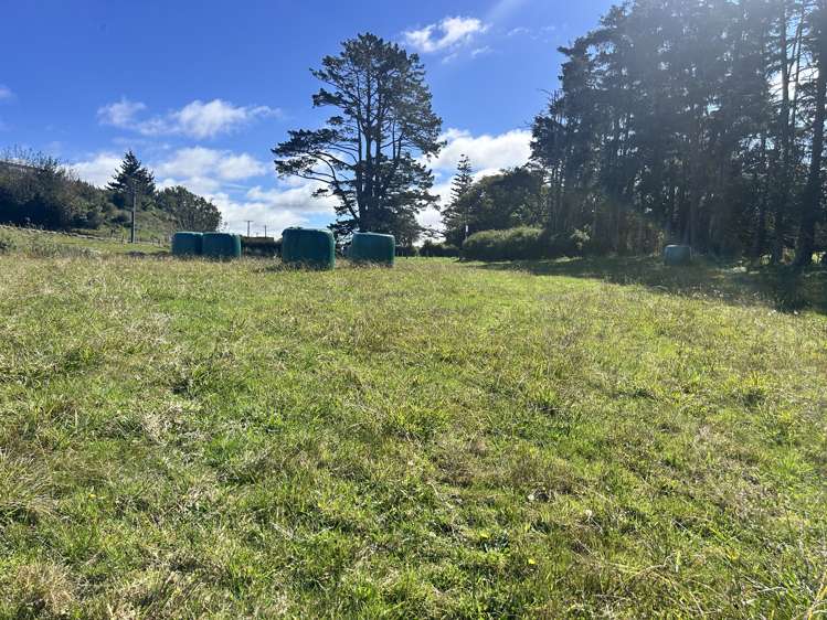 Near 741 Upland Road Egmont Village_5