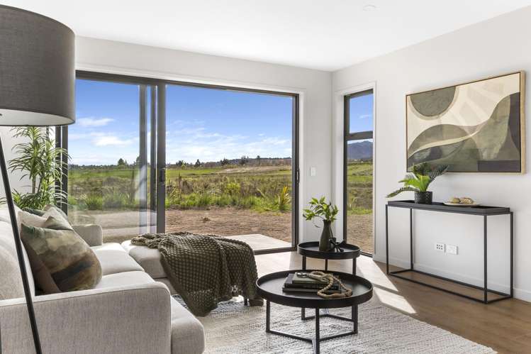 21 Wharariki Rise Wharewaka_12