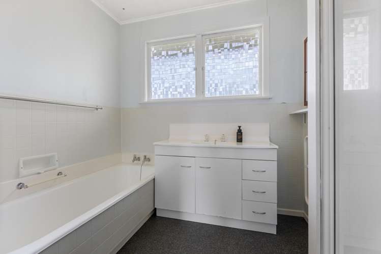 7 Severn Place Spotswood_18