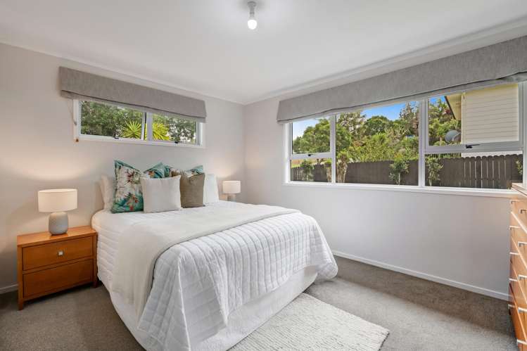 113 Weatherly Road Torbay_16