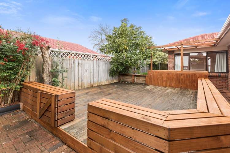 12 Bosnyak Drive Te Atatu South_11