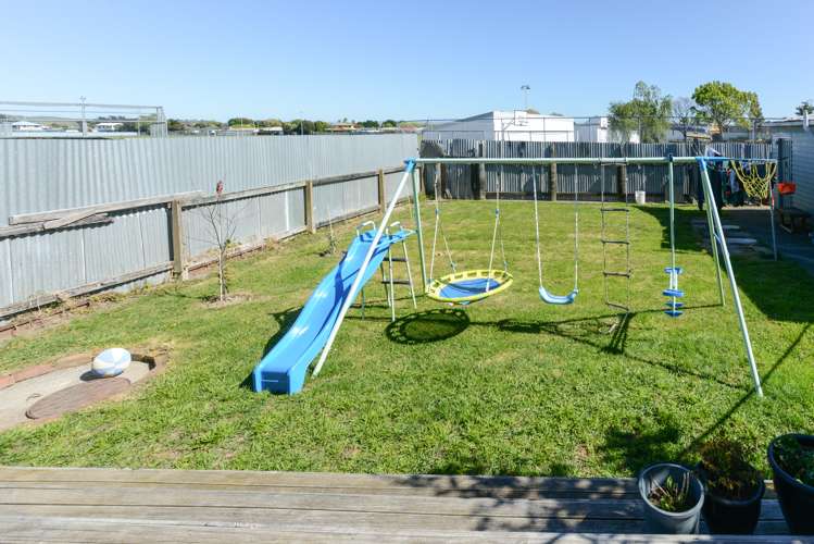 27 Morris Spence Avenue Onekawa_11