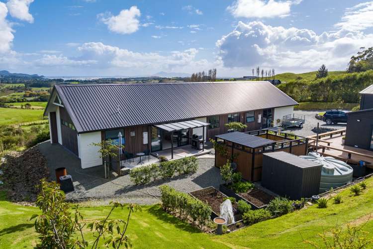 77 Coal Hill Road Mangawhai_42