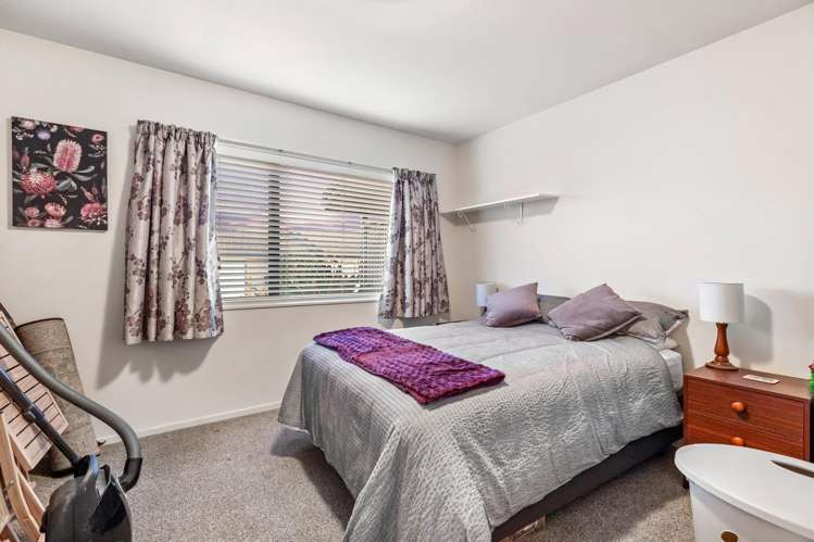 39/197 Royal Road Massey_11