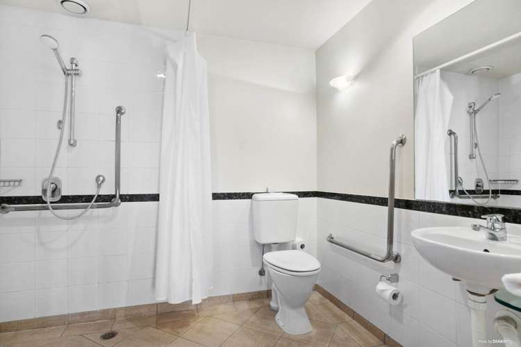 8a/100 Greys Avenue Auckland Central_5