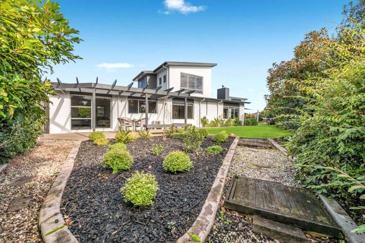 56 Columbia Crescent Beachlands_34