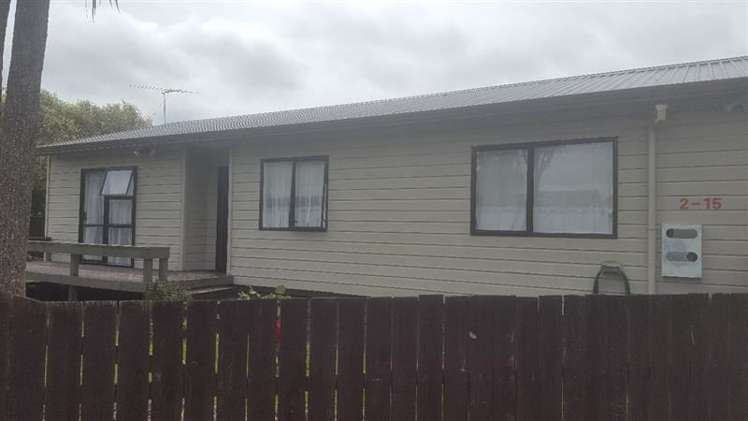 2/15 Septimus Place Henderson_0