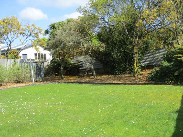 4 Kaihika Street Kaka Point_23