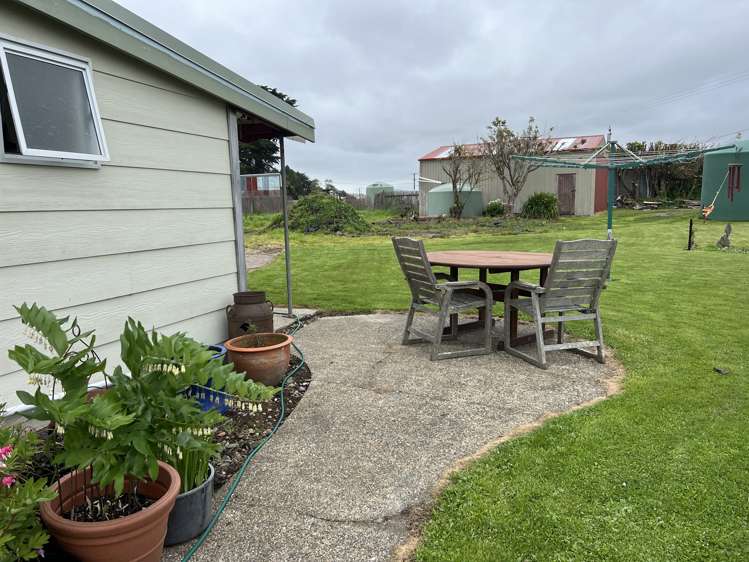 6 Manuka Street Colac Bay_3