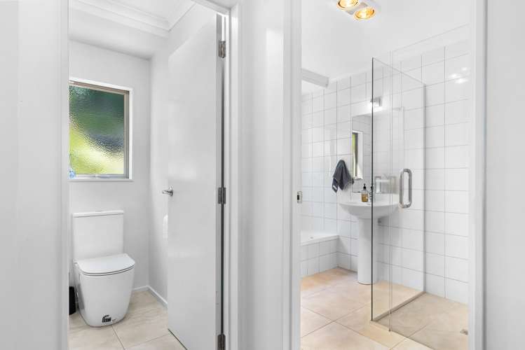 28 Magnolia Avenue Te Kamo_17
