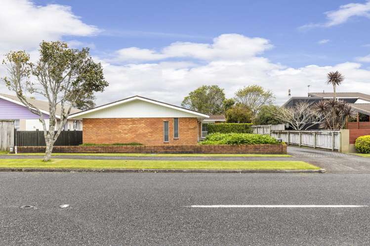 20 Wesley Avenue Frankleigh Park_29