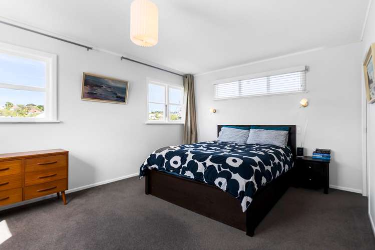 18 Raine Street Karori_16