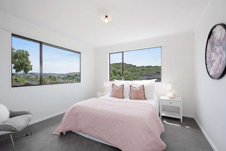 90 Ayton Drive Whitby_10