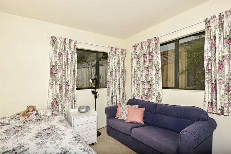 2/14a Kiwi Esplanade Mangere Bridge_10