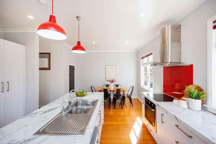 18 East Street Terrace End_13