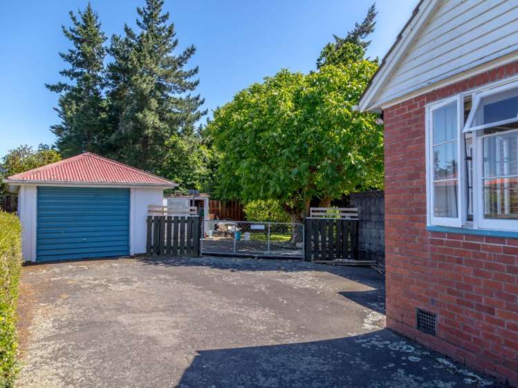 35 Masters Crescent Masterton_14