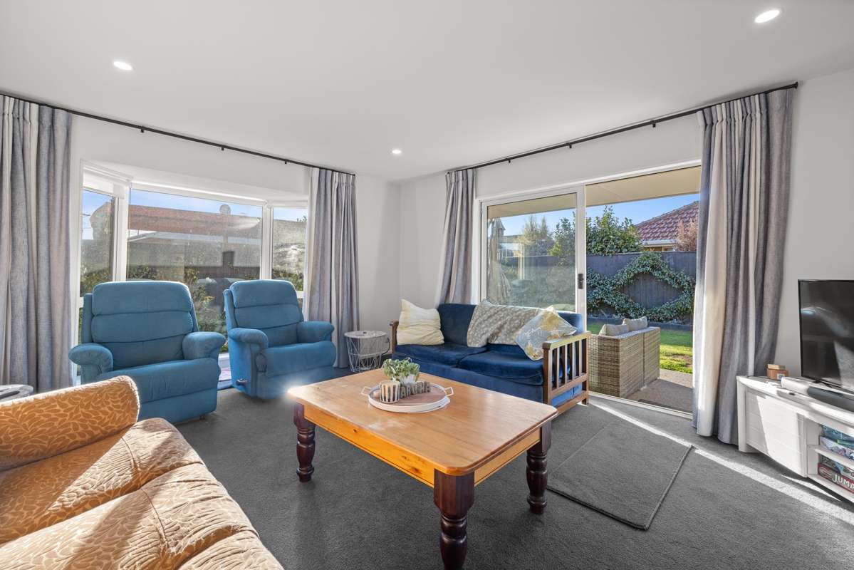 37B Highsted Road_1