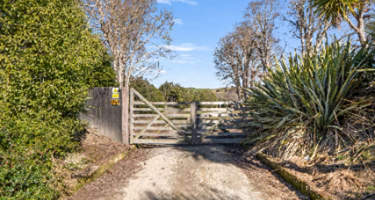 2254 Herbert-Hampden Road_0